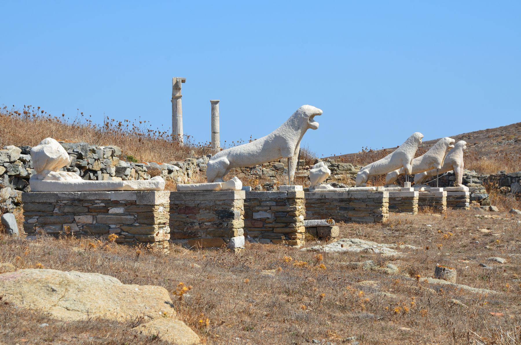 Delos